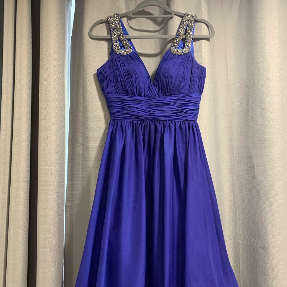 Royal blue dress size 4 rhinestones in shoulder